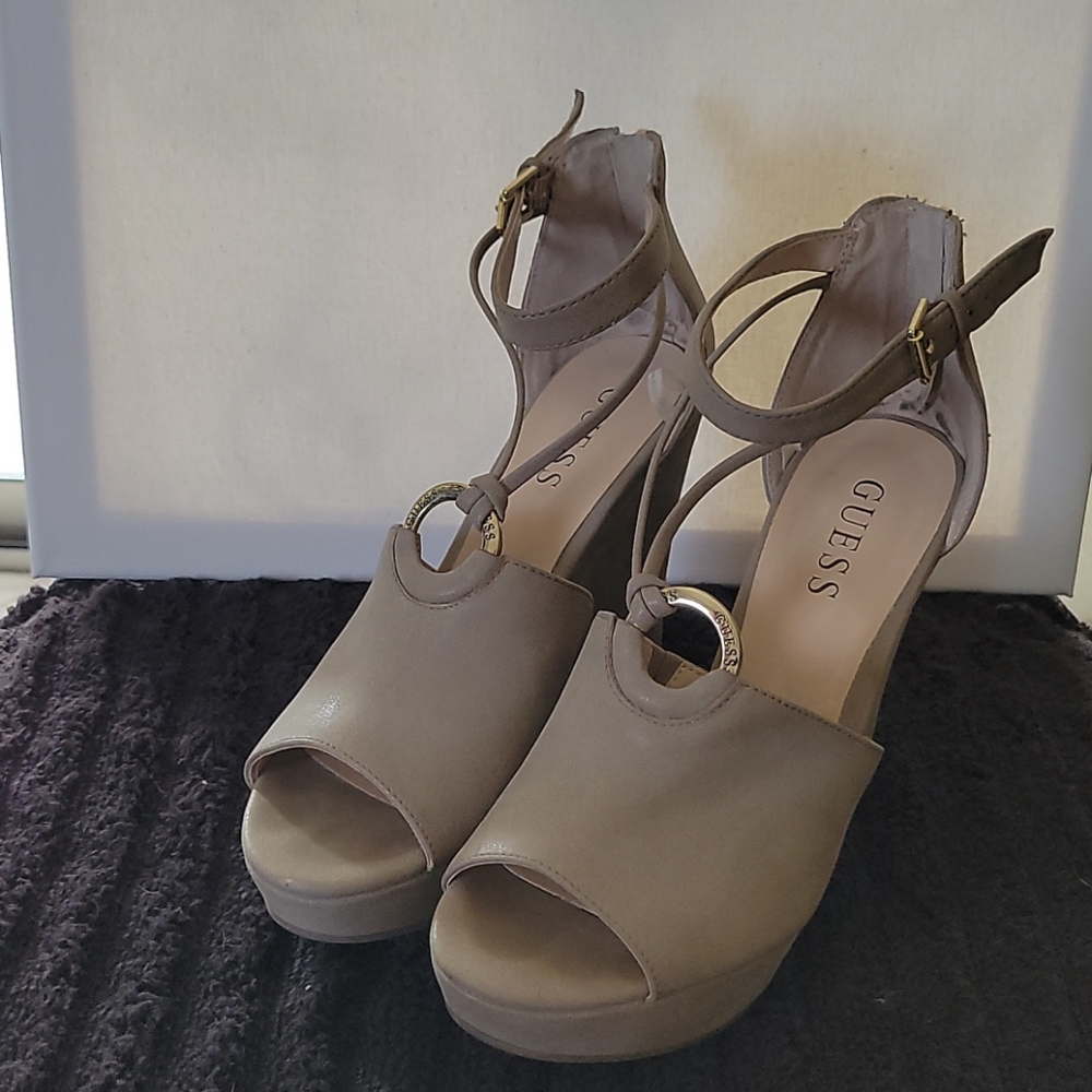 Guess Wedges